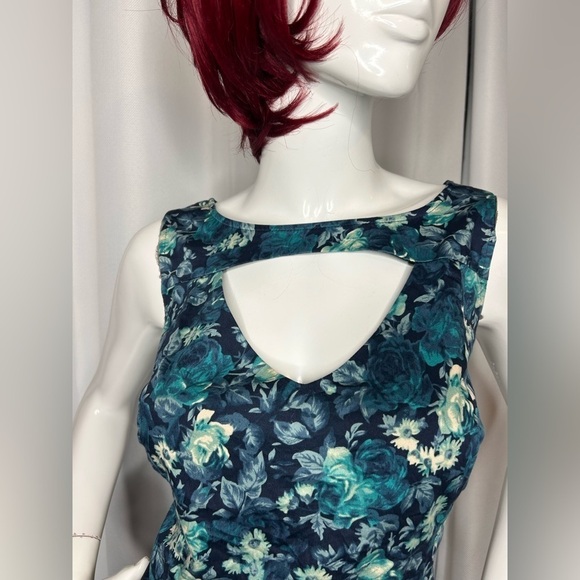 Torrid Peplum top - Picture 5 of 8